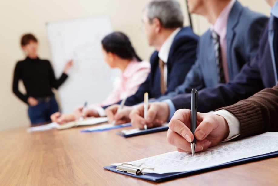 Refonte du Droit des sociétés : Notes de présentation des avant-projets.